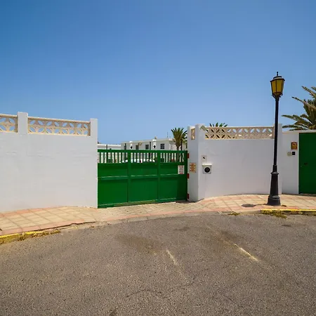 Seascape Pool View & Wifi By Irent Fuerteventura *